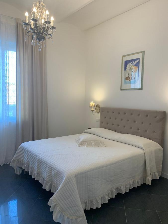Artemisia Lägenhet Viareggio Exteriör bild